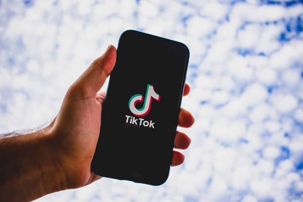 Steigere Dein Auftreten mit Mehr TikTok Aufrufe kaufen – So Geht’s
