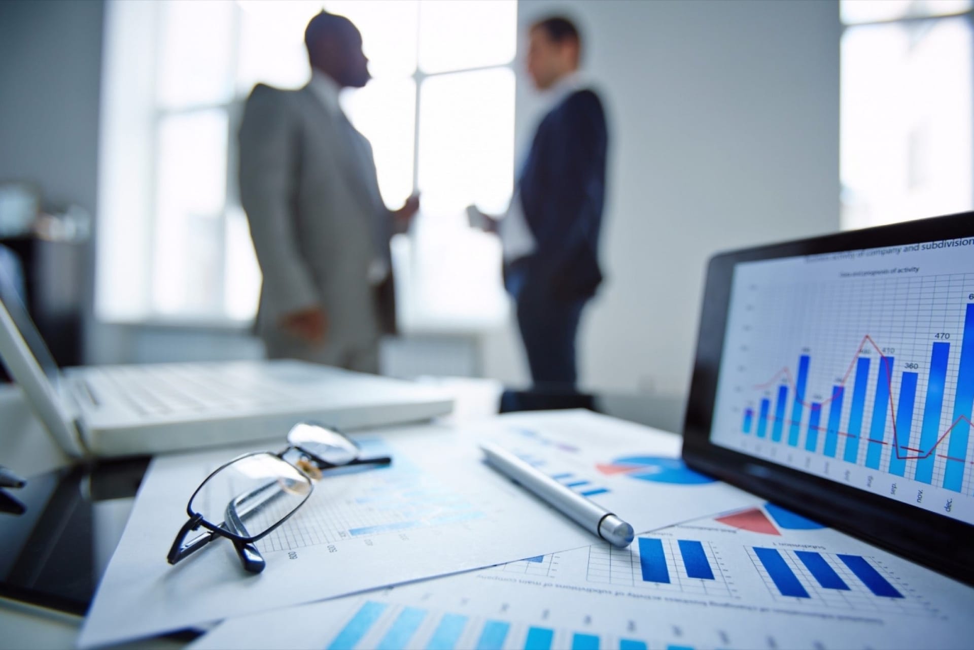 Unternehmensmodernisierung gelingt schneller mit einer strategischen Unternehmensberatung im Entwicklungsprozess