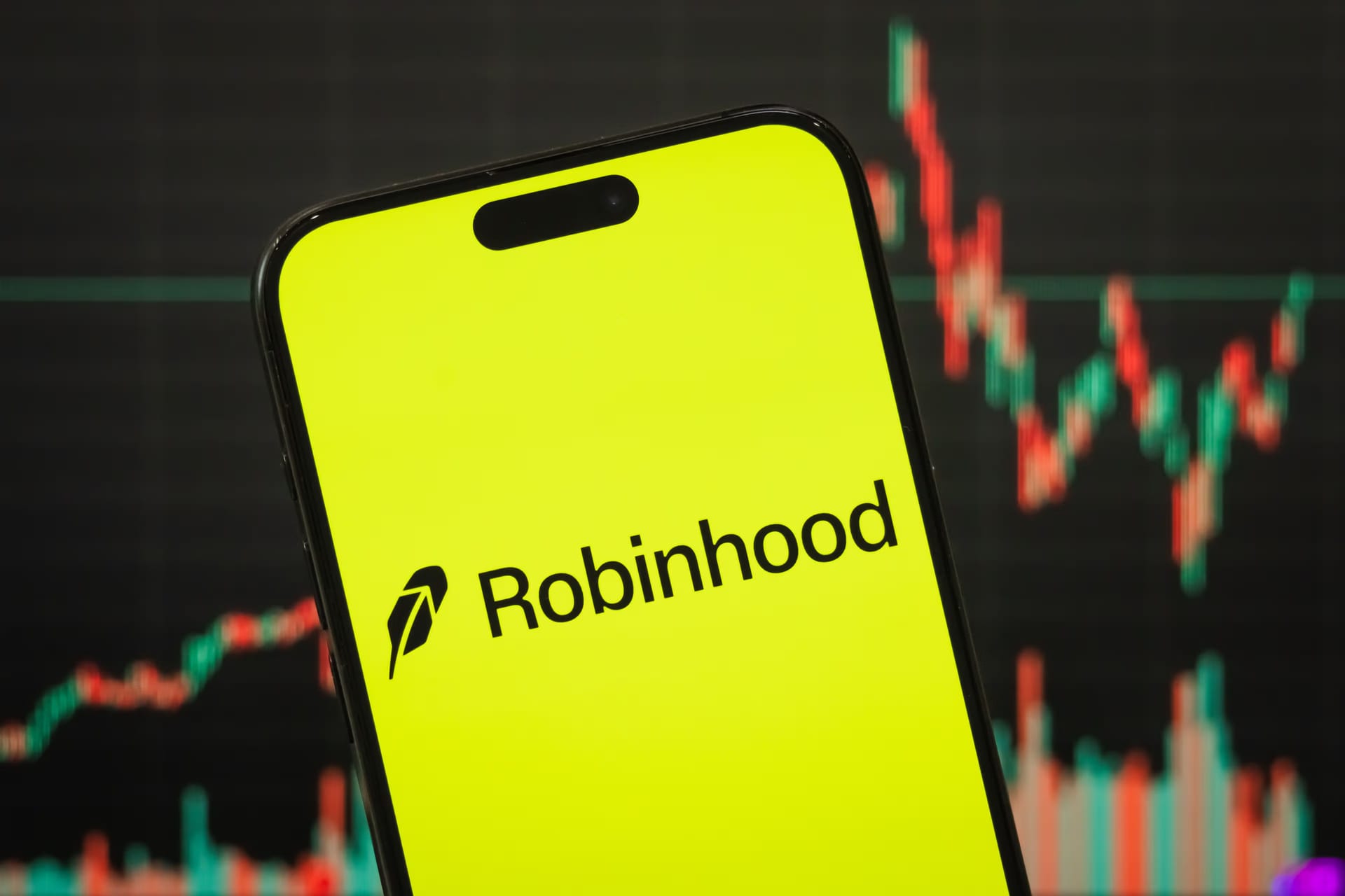 Understand the Pitfalls of Stock Trading with TradersDNA: Learn Why Robinhood is Bad