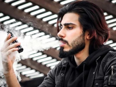 Jetzt probieren: Al Fakher Vape 30K – 30.000 Züge purer Dampfgenuss für 26,80€