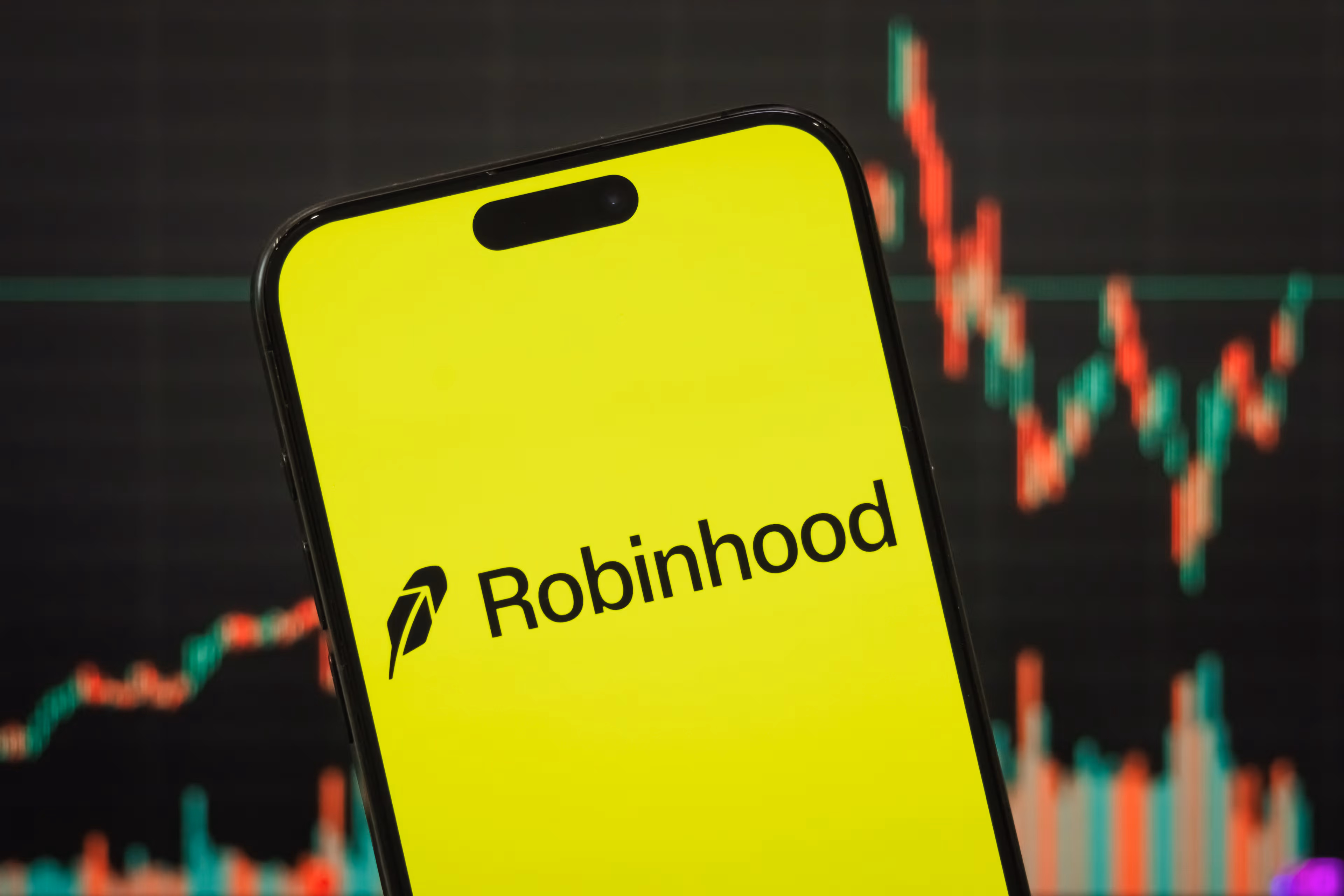 Understand the Pitfalls of Stock Trading with TradersDNA: Learn Why Robinhood is Bad