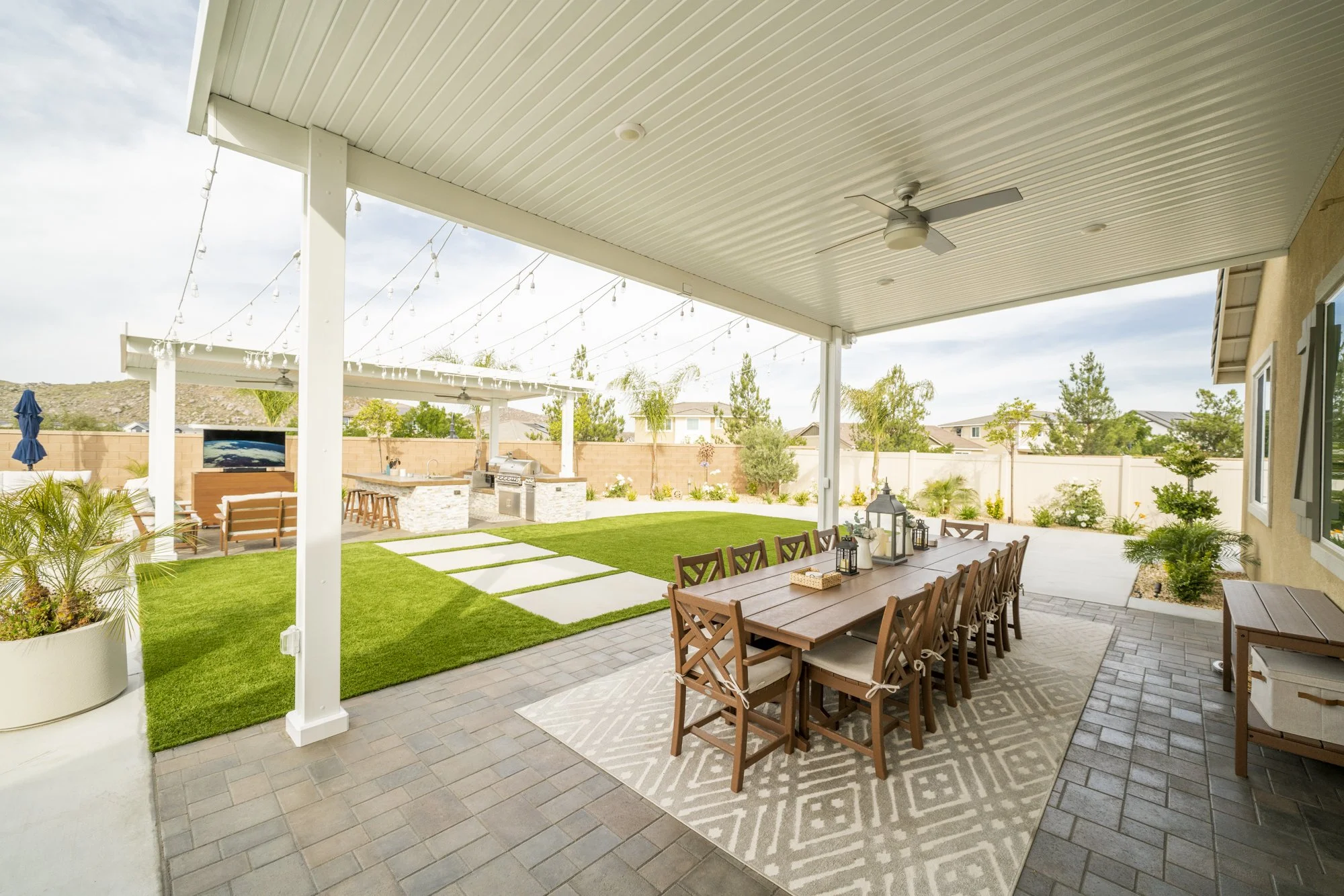 Carport Metall: Minimaler Aufwand, maximaler Nutzen für Ihr Fahrzeug