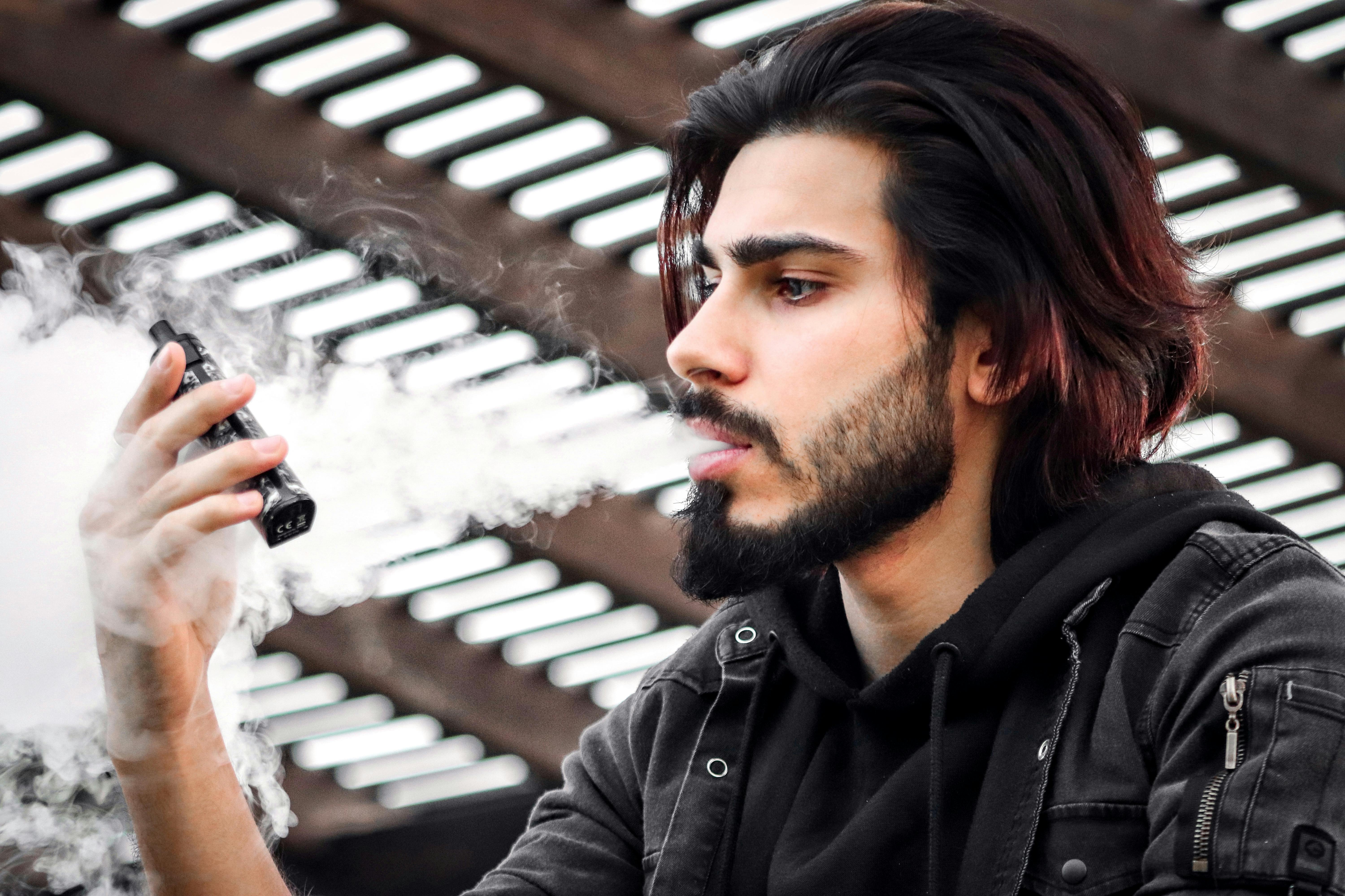 Jetzt probieren: Al Fakher Vape 30K – 30.000 Züge purer Dampfgenuss für 26,80€